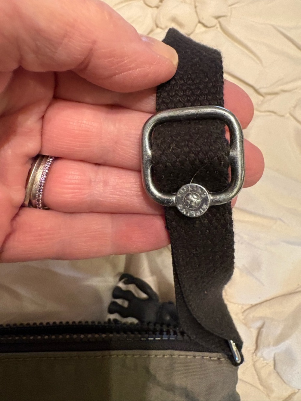 Kipling Gray Crossbody Messenger with Black Strap - Picture 7 of 7